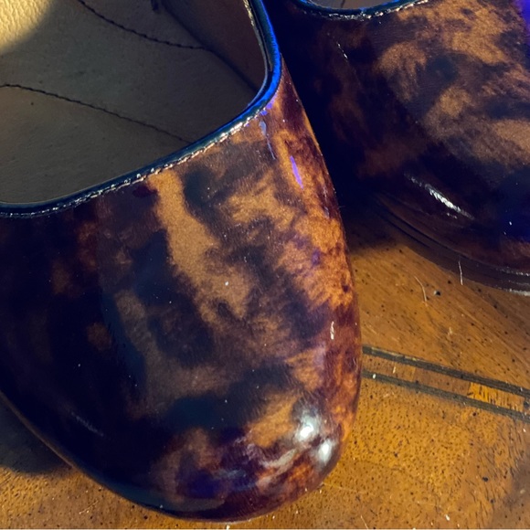 Gorgeous Sofft patent tortoise shell pumps sz 8.5 3” heel - Picture 2 of 4